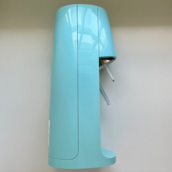 SodaStream Fizzi Sparkling Water Soda Maker Base in Acqua Blue - Picture 4 of 9